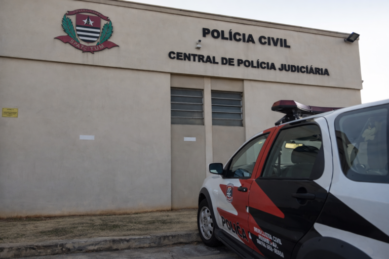 Homem é morto a facadas após discussão por venda de carro em Dois Córregos