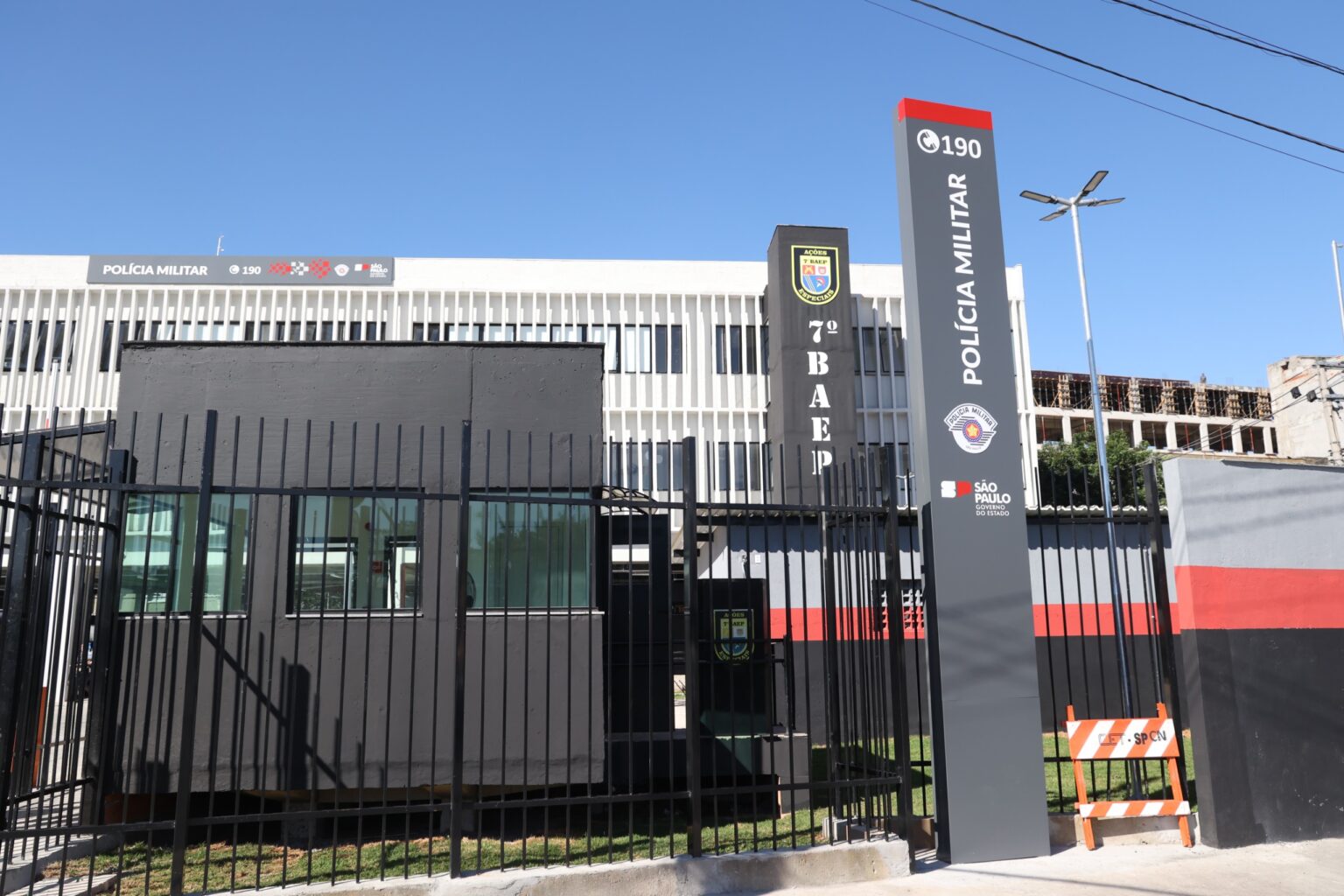 A PM REFORÇA A ESTRUTURA DO POLICIAMENTO NO CENTRO DA CAPITAL